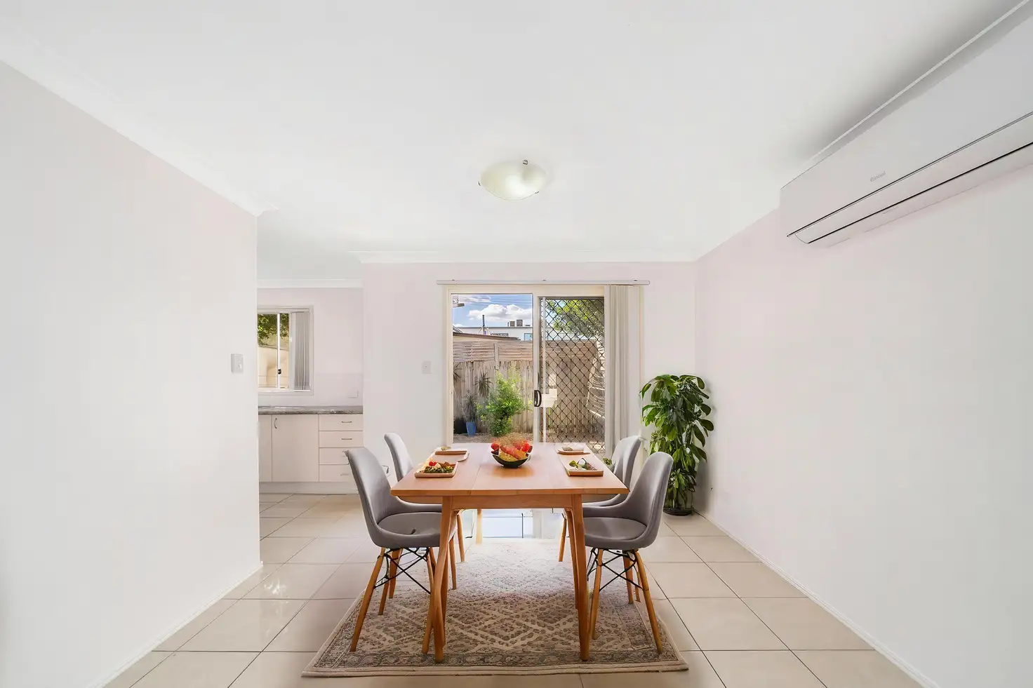 UNIT 2 3 CHARLES ST, Caboolture, Moreton Bay Region, 0房, 0浴, Unit