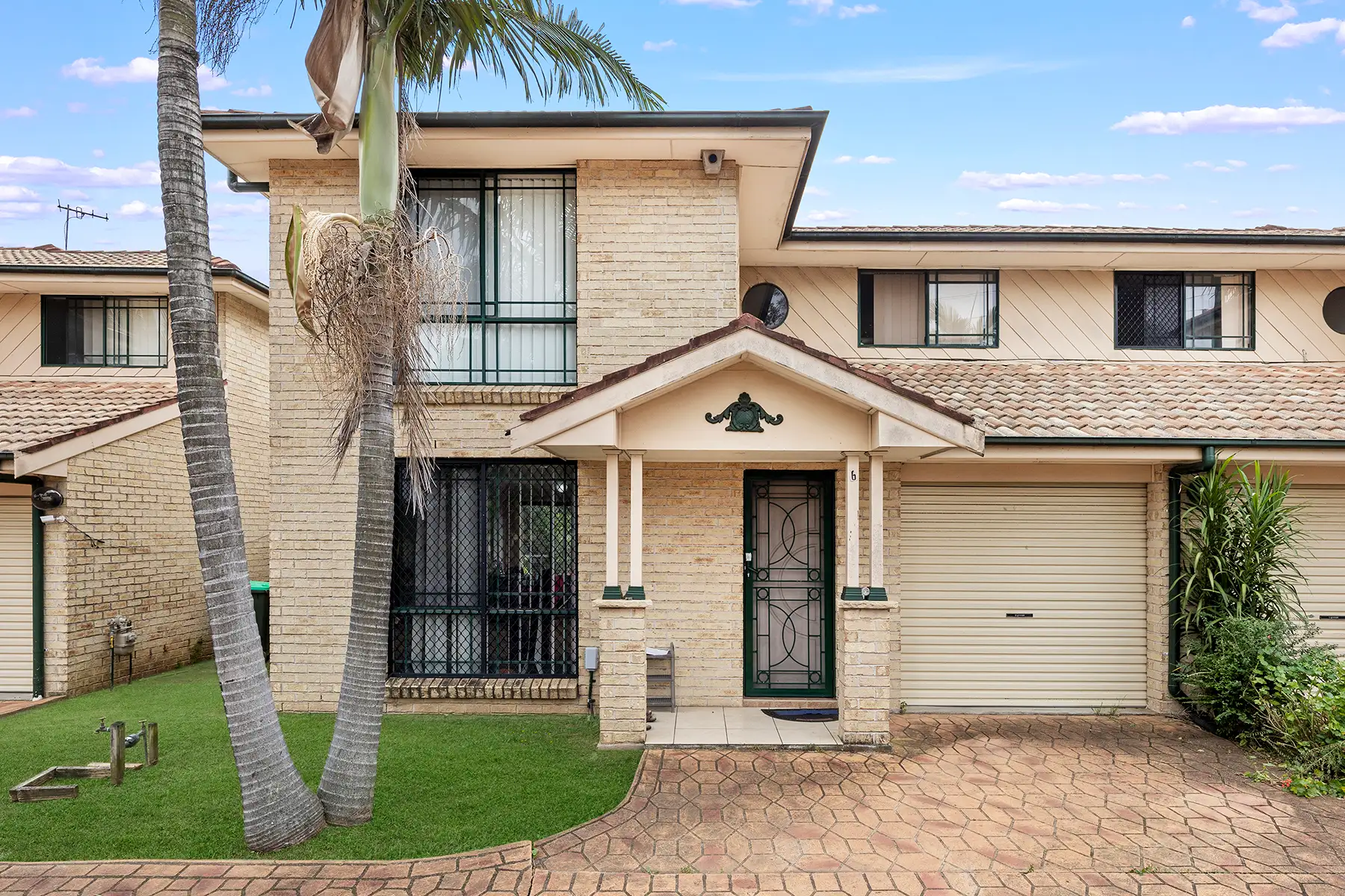 UNIT 6 8 REDFERN RD, Minto, Macarthur Region, 0 રૂમ, 0 બાથરૂમ, Townhouse
