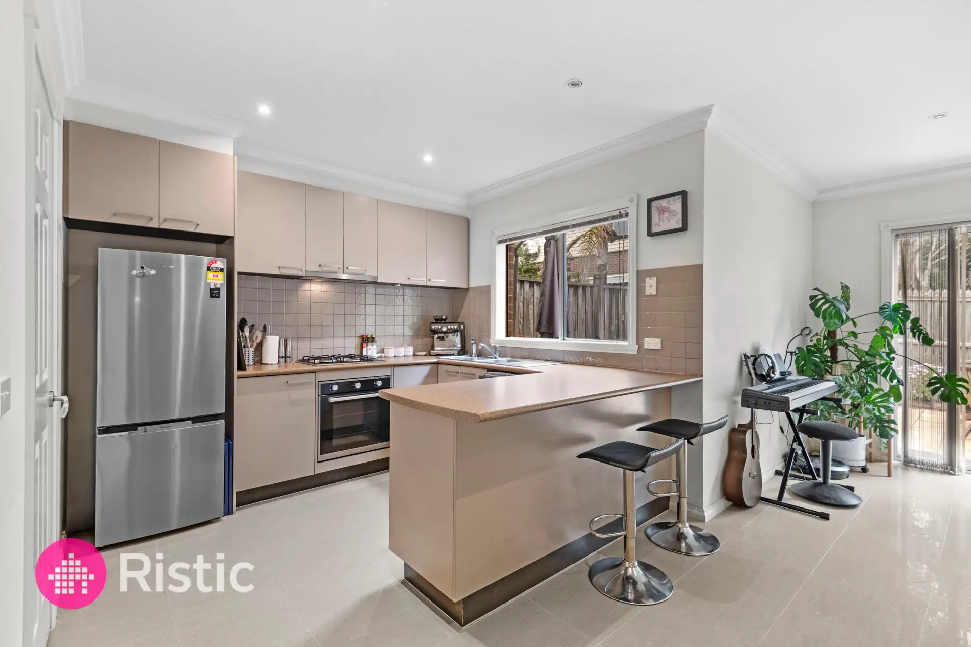 UNIT 21 5 DELACOMBE DR, Mill Park, North Melbourne, 0 phòng ngủ, 0 phòng tắm, Townhouse