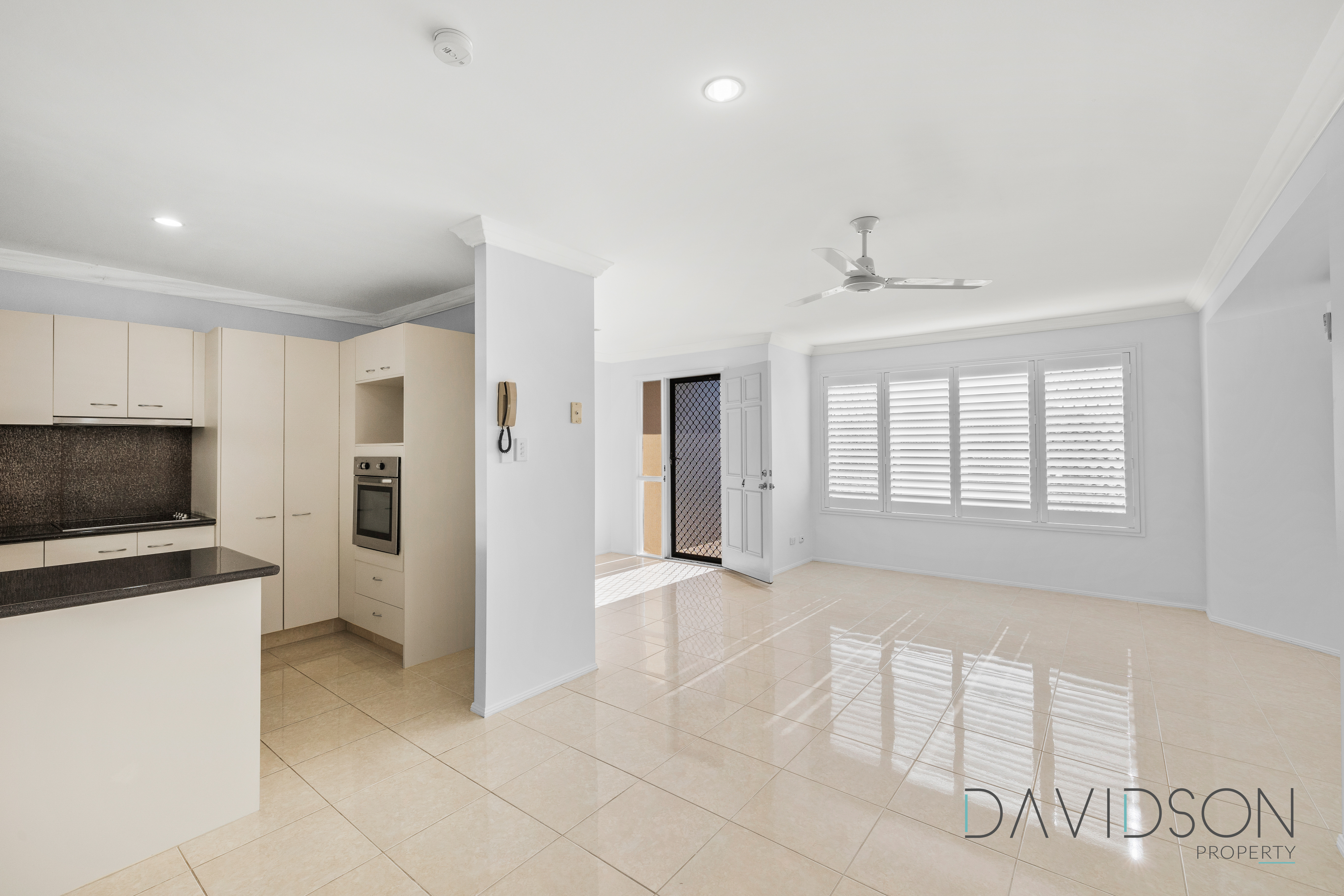UNIT 4 222 CENTRAL ST, Labrador, Gold Coast, 0 રૂમ, 0 બાથરૂમ, House