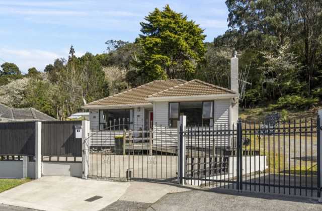 10 Dover Road, Wainuiomata