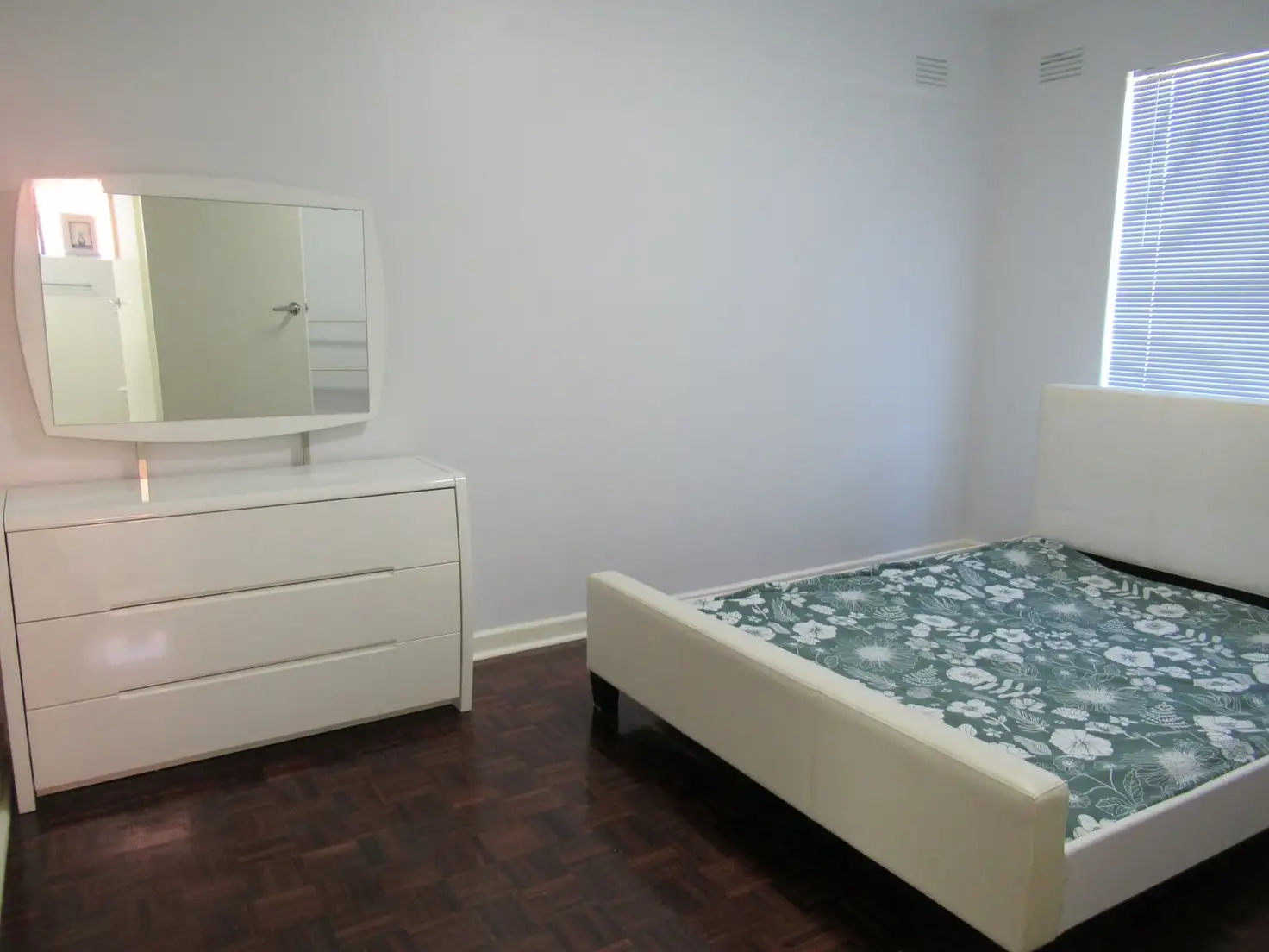 UNIT 5 104-108 SPRINGVALE RD, Springvale, South East Melbourne, 0 Bedrooms, 0 Bathrooms, Unit