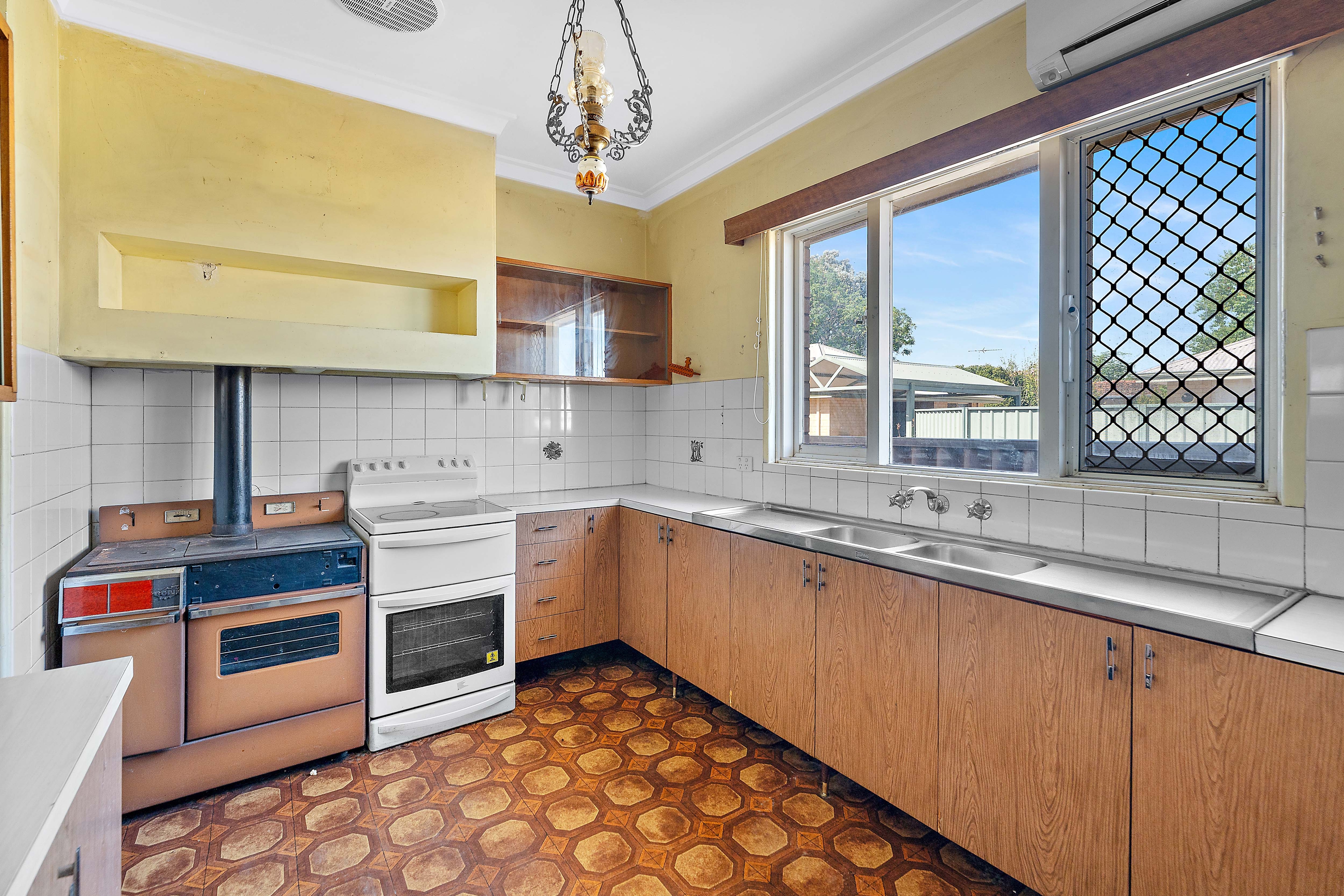34 CHARLES ST, Midland, Swan, 0房, 0浴, House