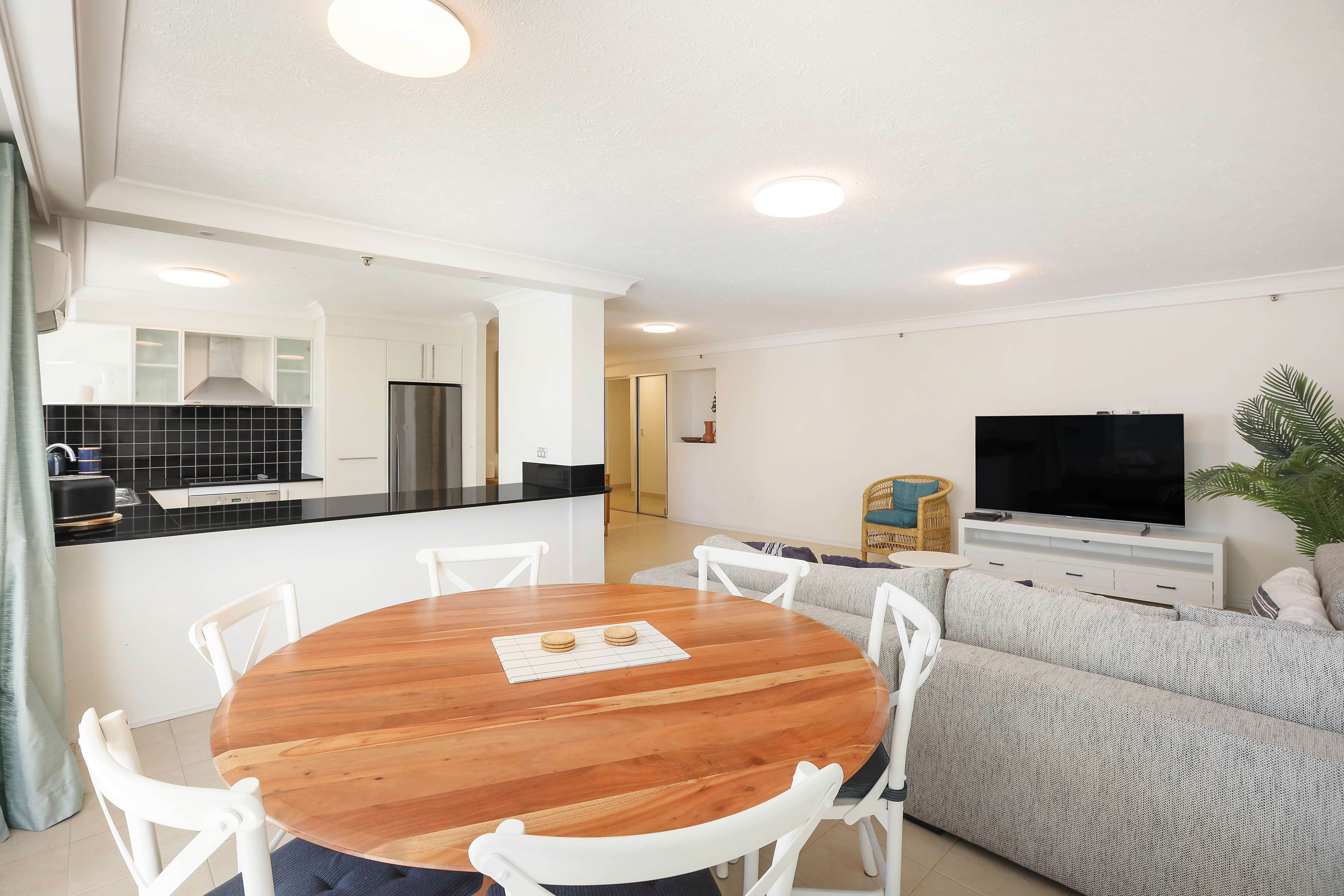 SUNBIRD BEACH RESORT UNIT 3C 3540 MAIN BEACH PDE, Main Beach, Gold Coast, 0 Kuwarto, 0 Banyo, Unit