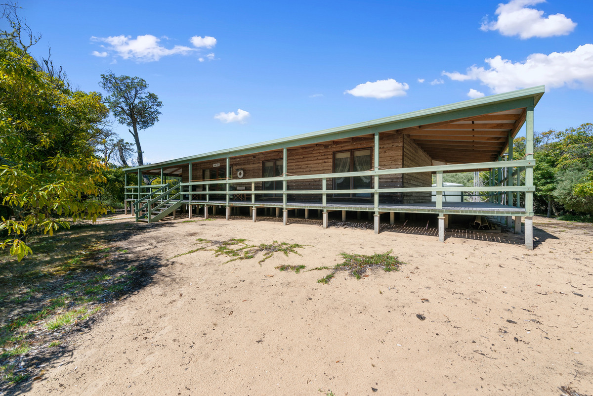3 THE BALCONY, Lakes Entrance, Bairnsdale (North Gippsland), 0 phòng ngủ, 0 phòng tắm, House
