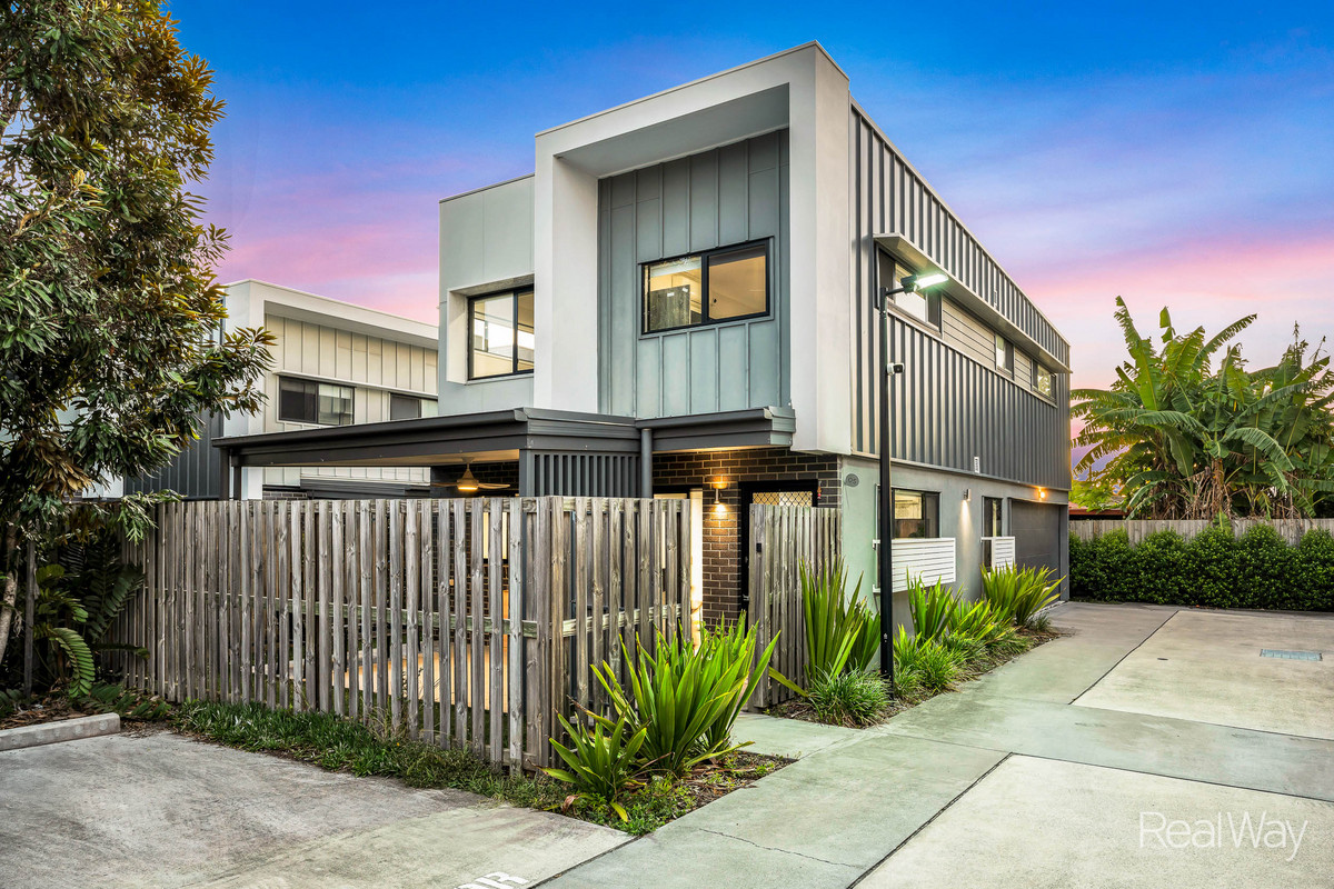 11 COMER ST, COOPERS PLAINS QLD 4108, 0 Schlafzimmer, 0 Badezimmer, Townhouse