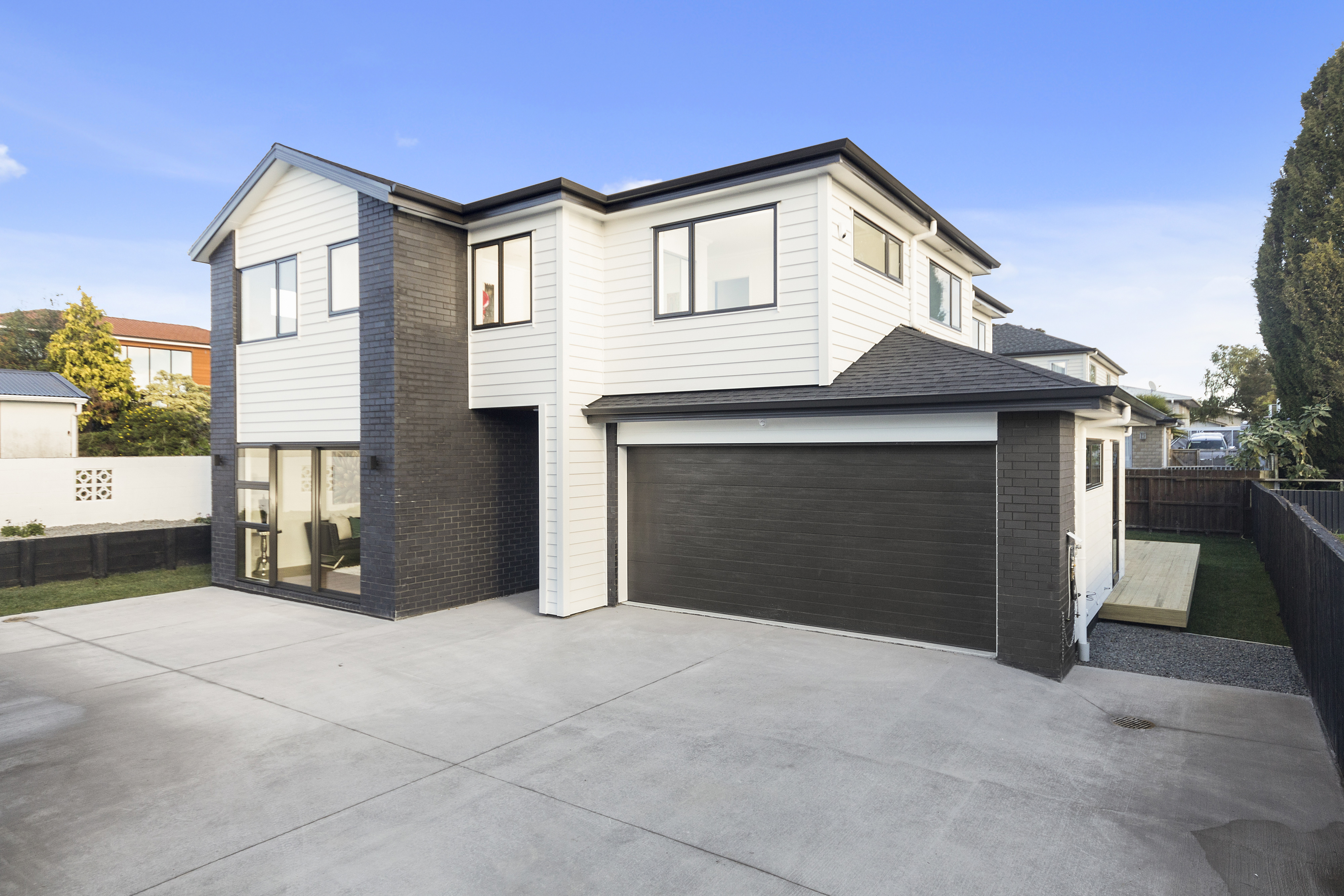 Residential  Mixed Housing Urban Zone