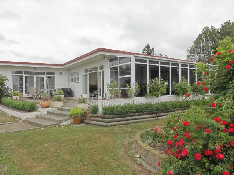 324 Sandon Road, Feilding, Manawatu, 4 ਕਮਰੇ, 2 ਬਾਥਰੂਮ