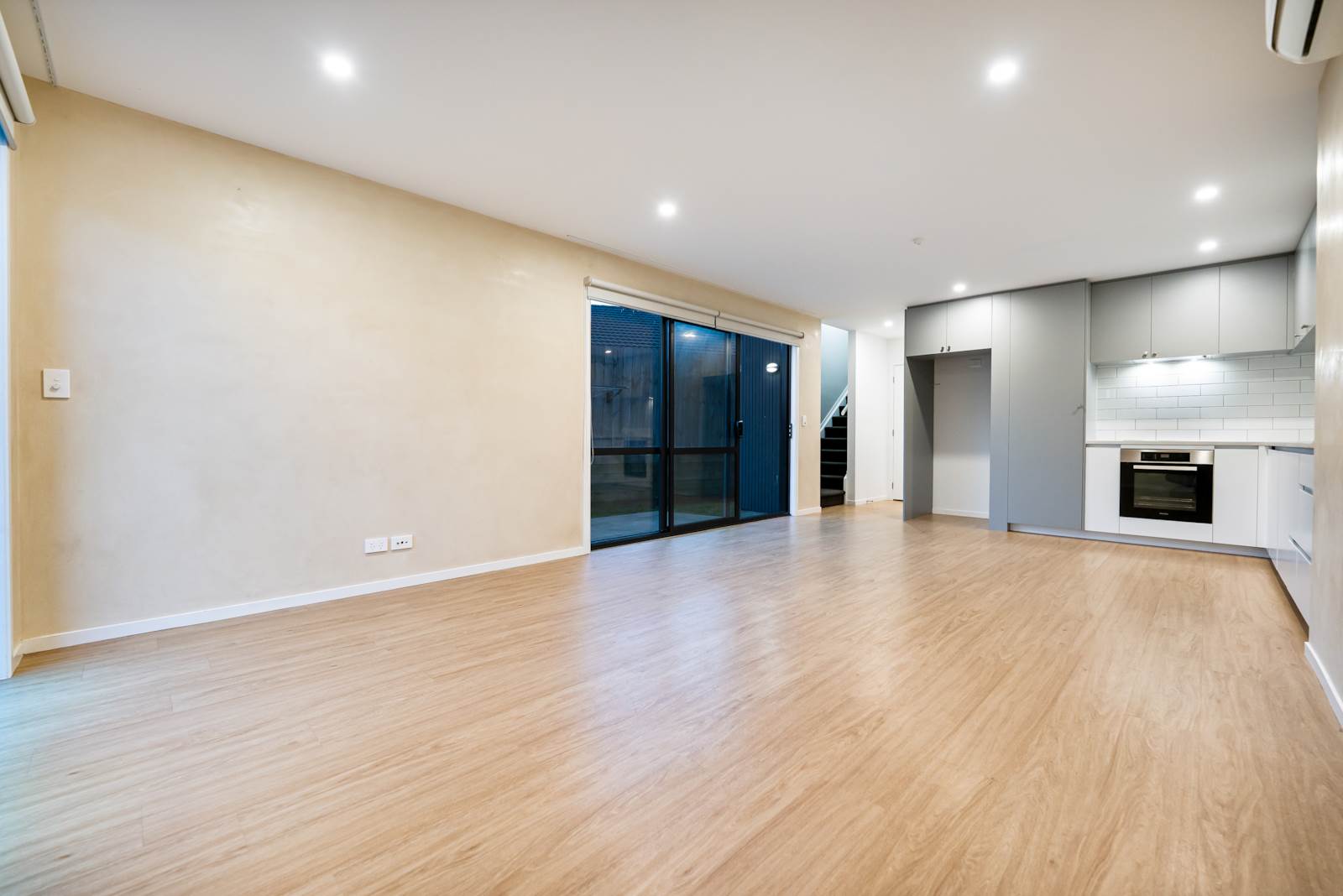 2c Otaimako Place, Mangere, Manukau City, 3房, 3浴, House