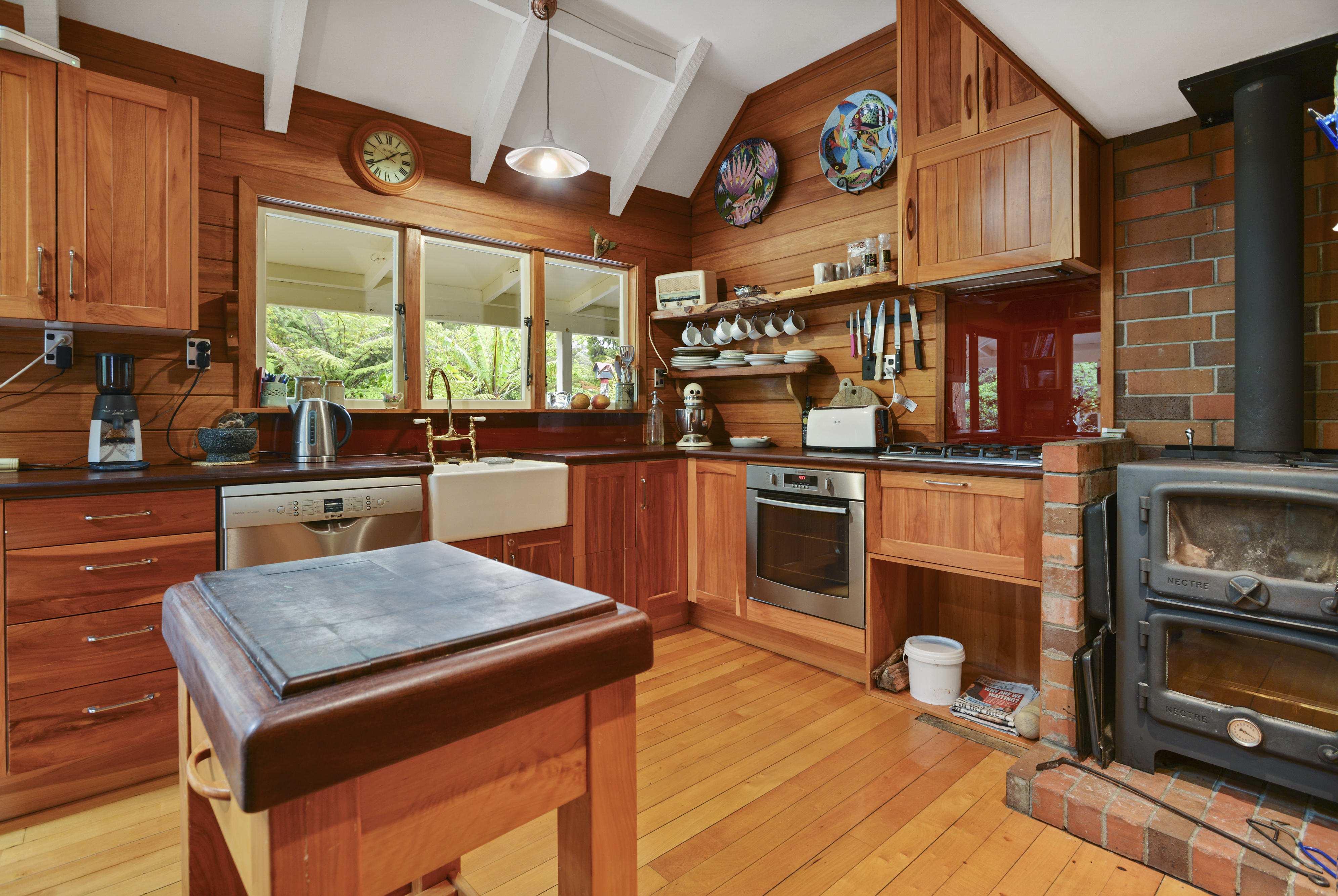 8 La Trobe Track, Karekare, Waitakere City, 3 Bedrooms, 0 Bathrooms
