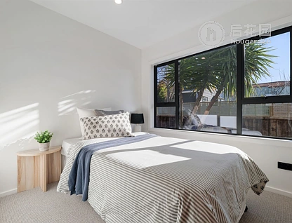 1/47 Celia Street, Redcliffs, Christchurch, 3房, 0浴, House