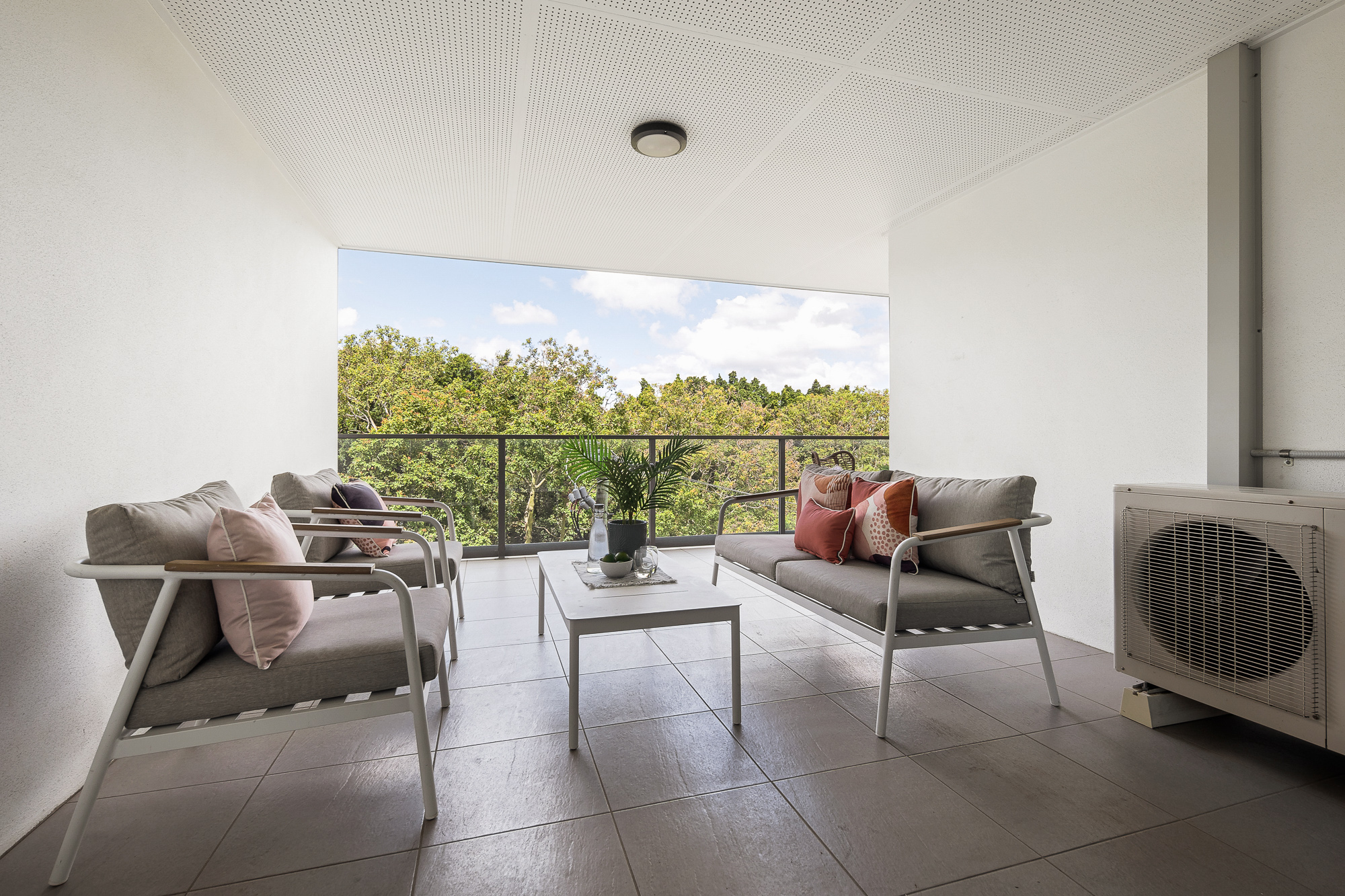 UNIT 27 45 REGENT ST, WOOLLOONGABBA QLD 4102, 0 Bedrooms, 0 Bathrooms, Unit
