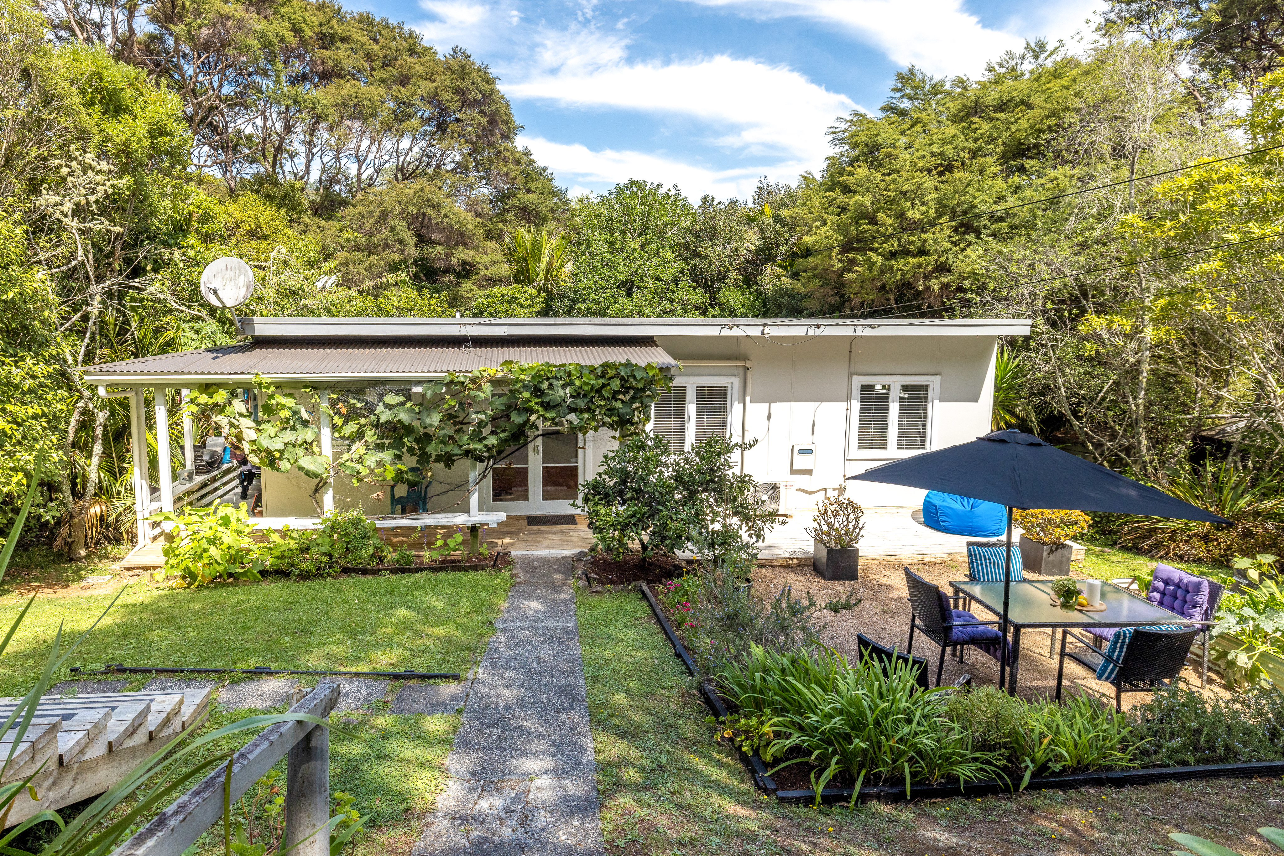 62 Waiheke Road, Waiheke Island
