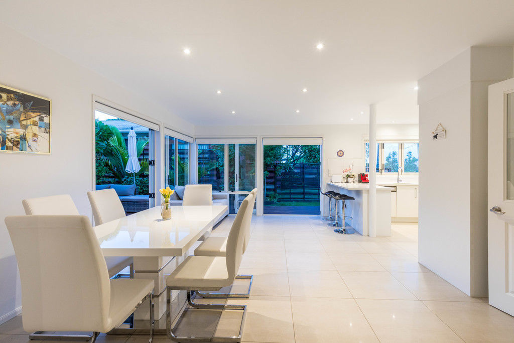 30 Fancourt Street, Meadowbank, Auckland City, 5 ਕਮਰੇ, 2 ਬਾਥਰੂਮ