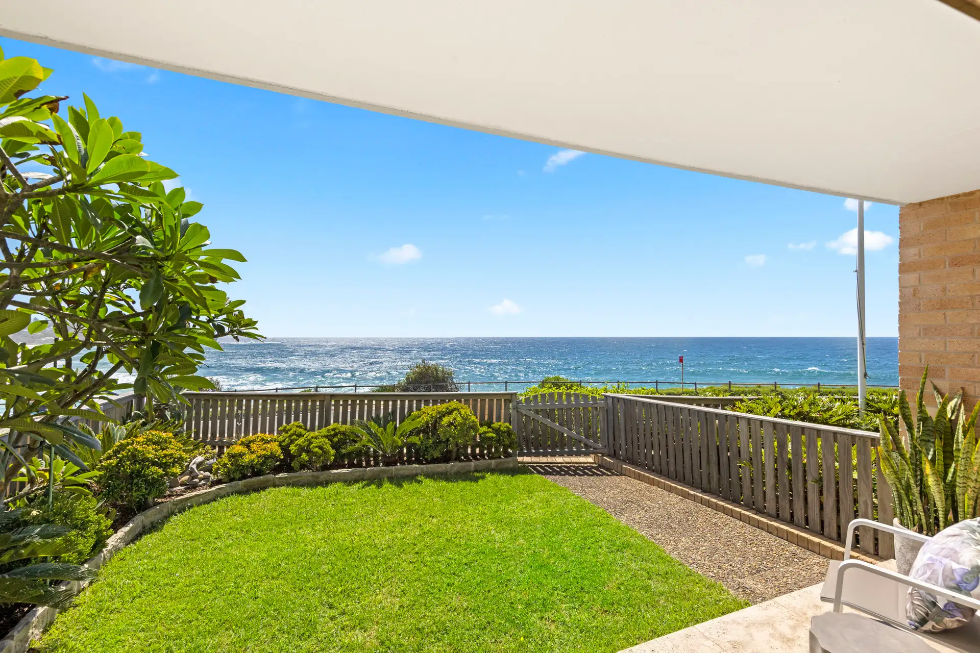 UNIT 2 2-4 BEACH ST, Curl Curl, Northern Beaches, 0 રૂમ, 0 બાથરૂમ, Townhouse