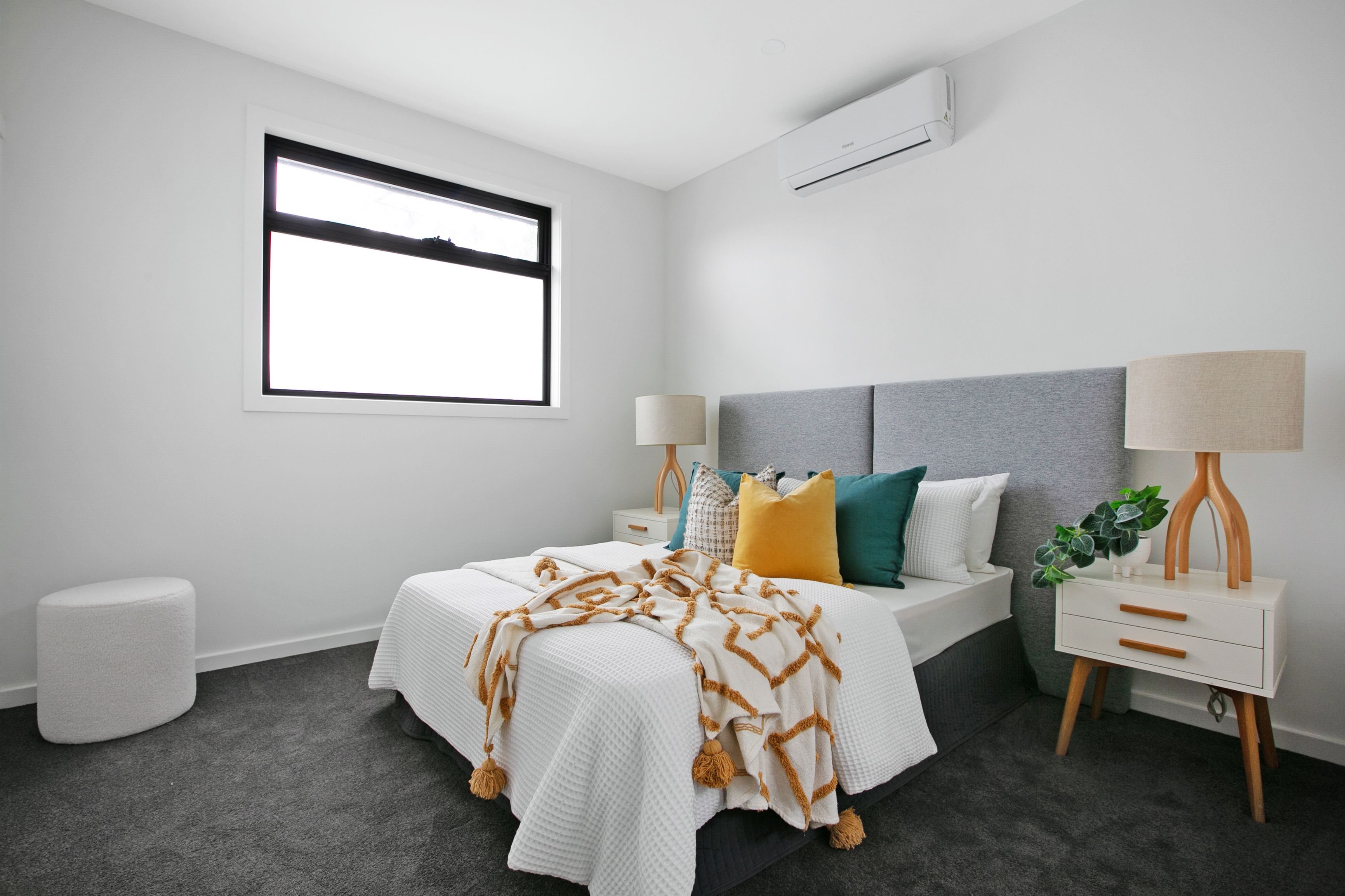 8 INVERNESS ST, Reservoir, North Melbourne, 0房, 0浴, Townhouse