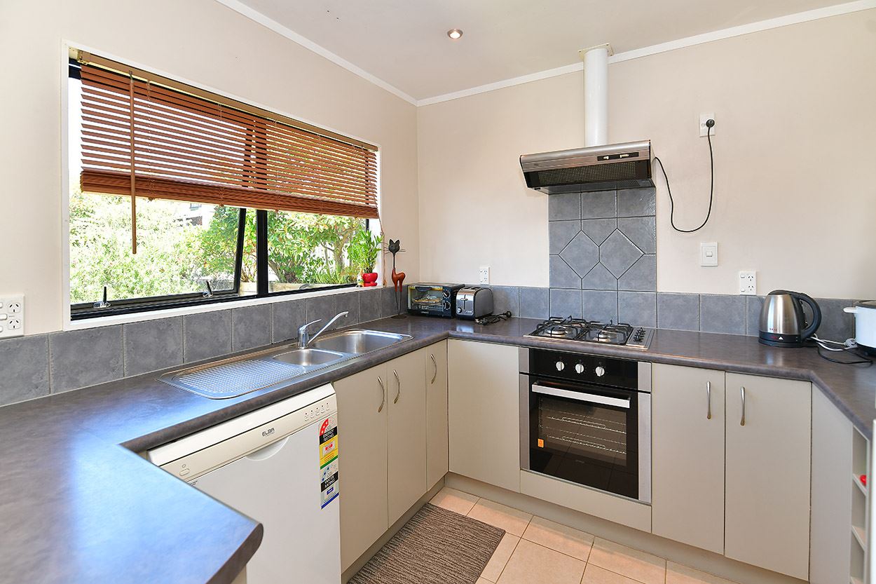 165b Hibiscus Coast Highway, Red Beach, Rodney, 3 chambres, 1 salles de bain