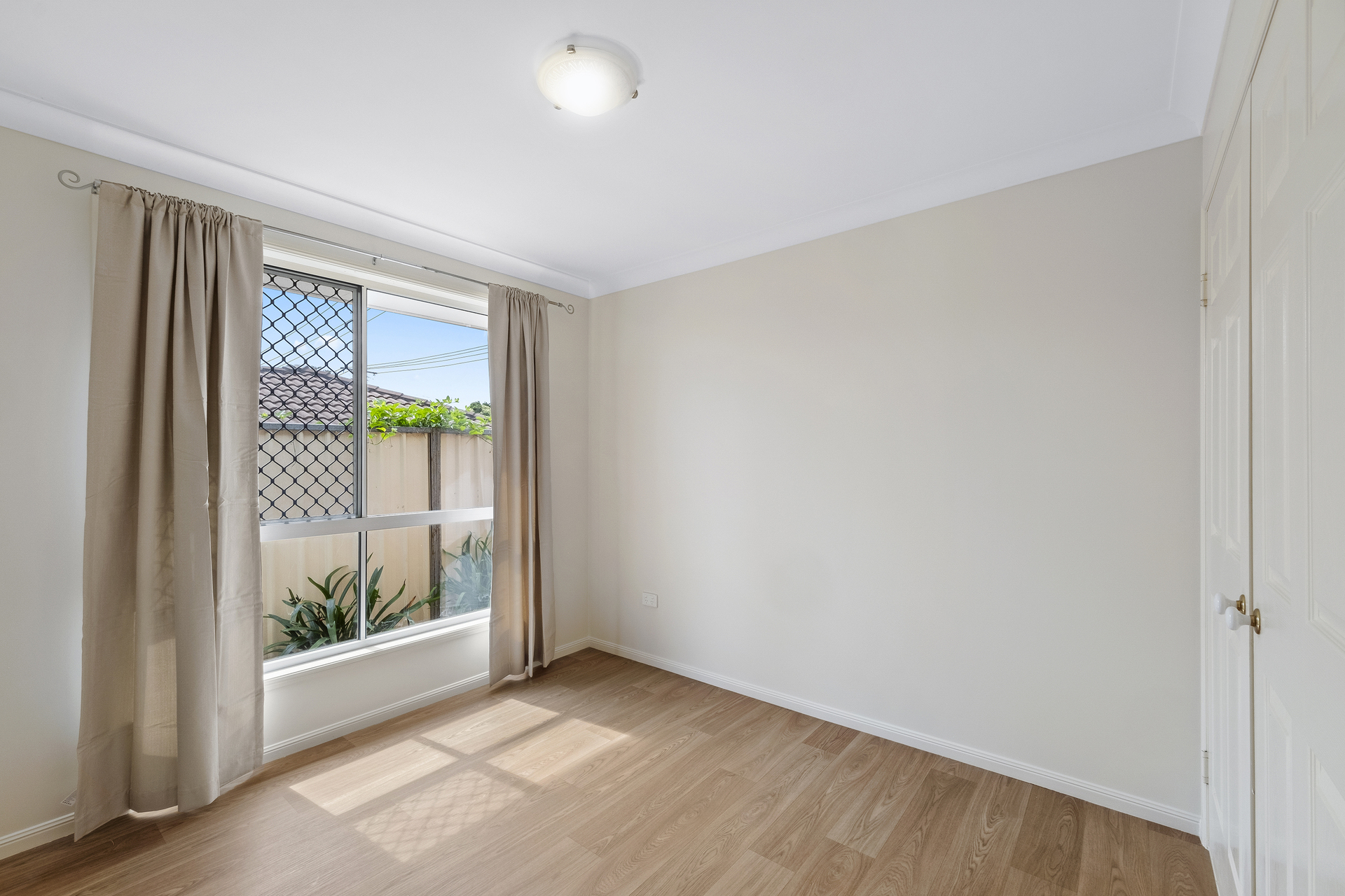 UNIT 2 25 CORTESS ST, Kearneys Spring, Toowoomba, 0房, 0浴, Unit