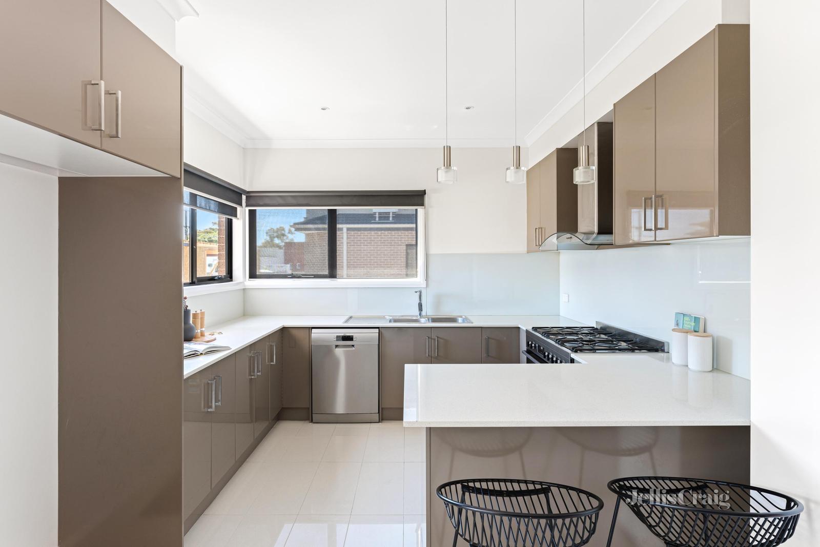 UNIT 2 72 WHITE ST, Mordialloc, Bayside, 0 침실, 0 욕실, Townhouse