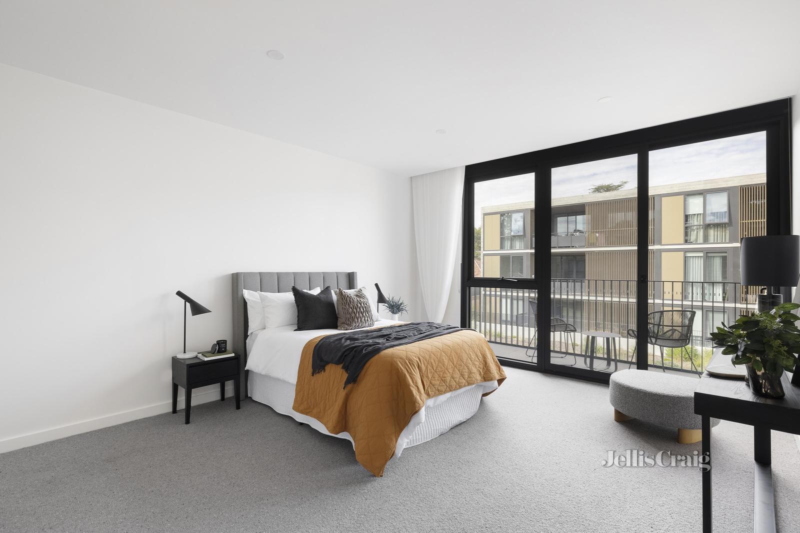 UNIT 10 17 CEDRIC ST, Ivanhoe East, North Melbourne, 0房, 0浴, Townhouse