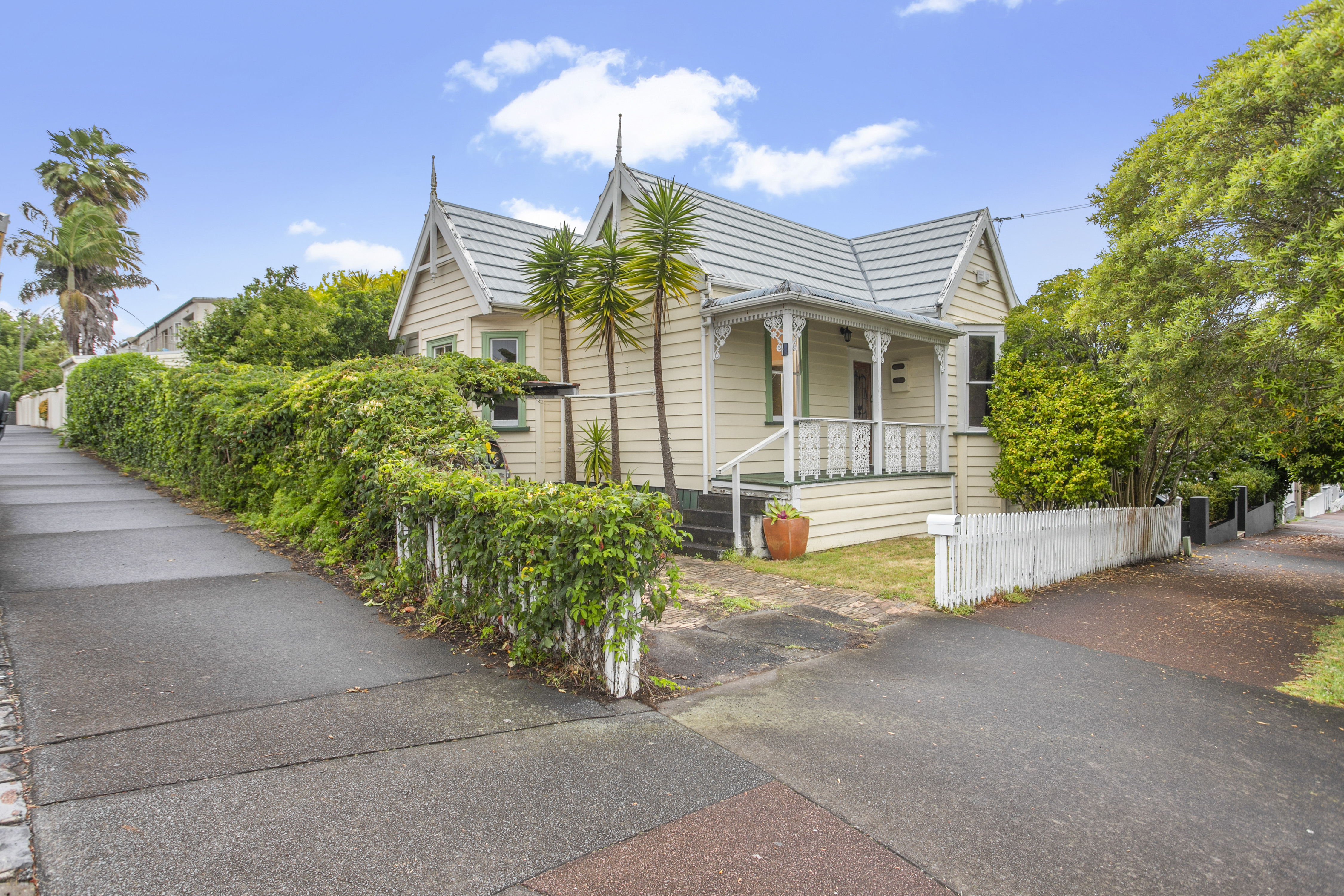Residential  Single House Zone