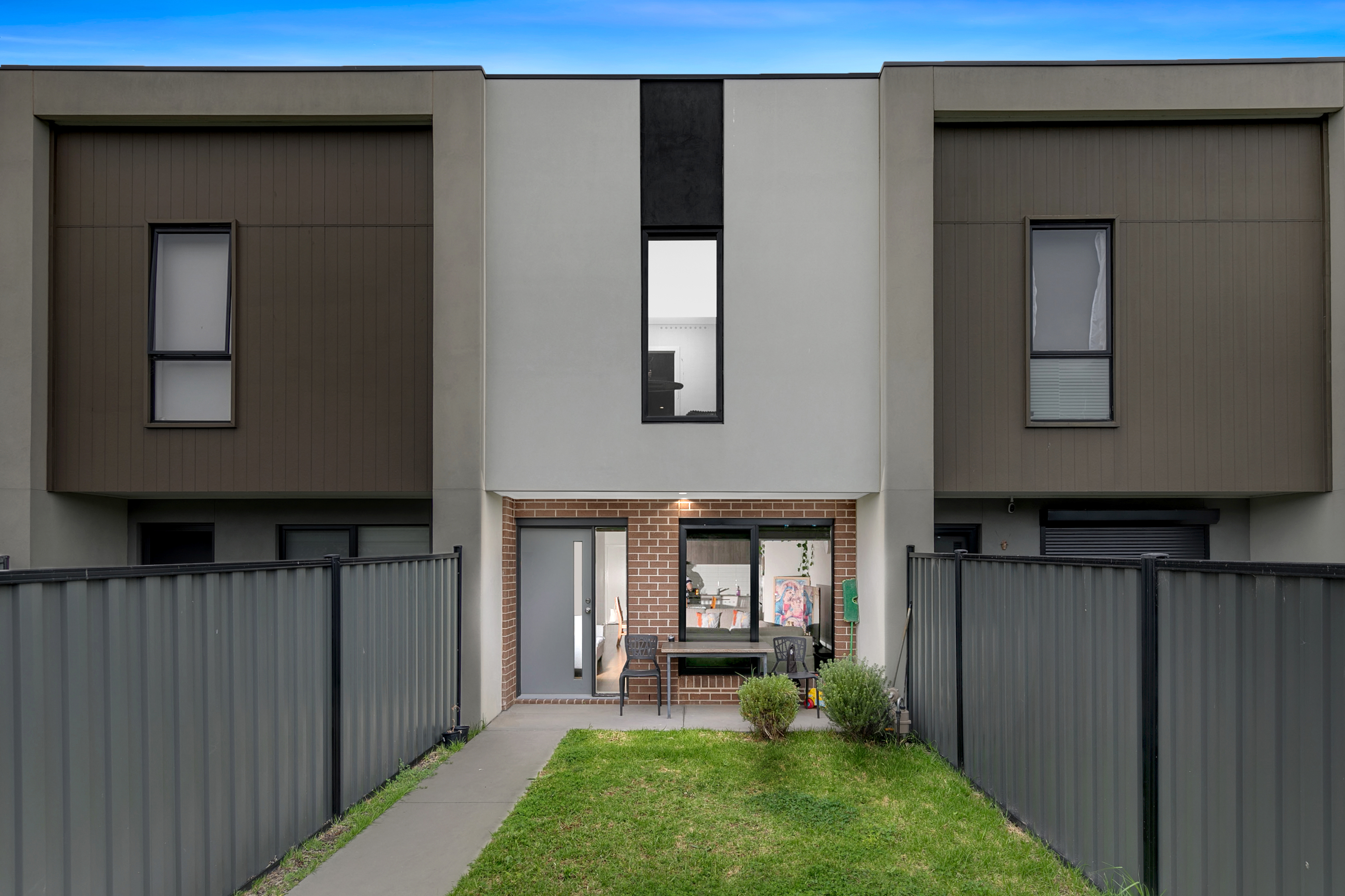 108 MARATHON BVD, Craigieburn, North Melbourne, 0 Kuwarto, 0 Banyo, Townhouse