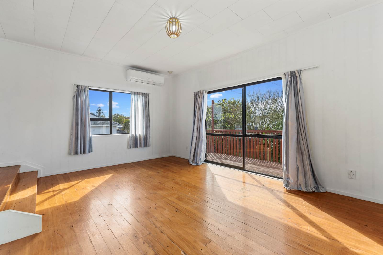 8 Southview Place, Wattle Downs, Manukau City, 3房, 1浴, House