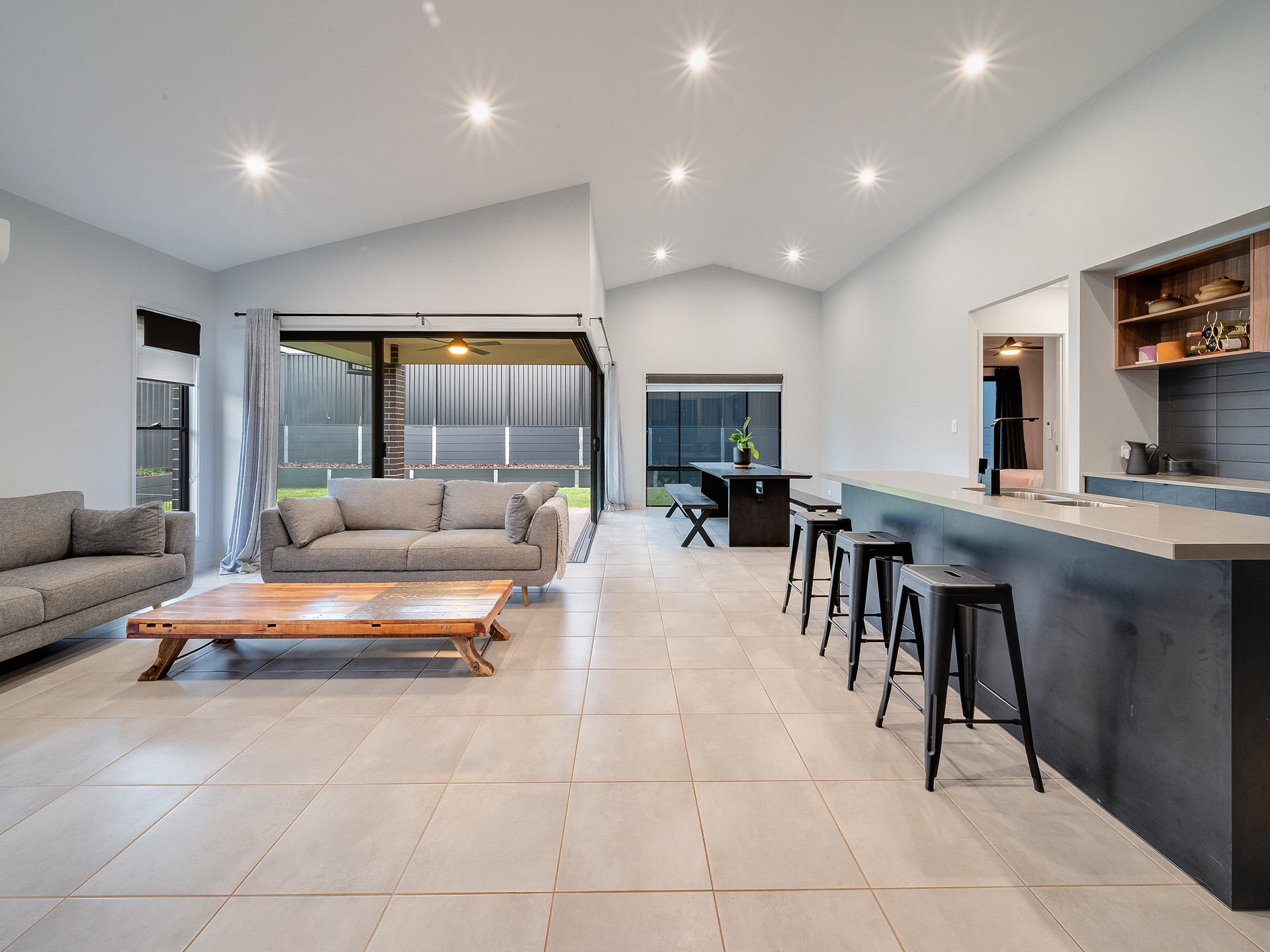 2 CORYMBIA ST, Glass House Mountains, Sunshine Coast, 0 침실, 0 욕실, House