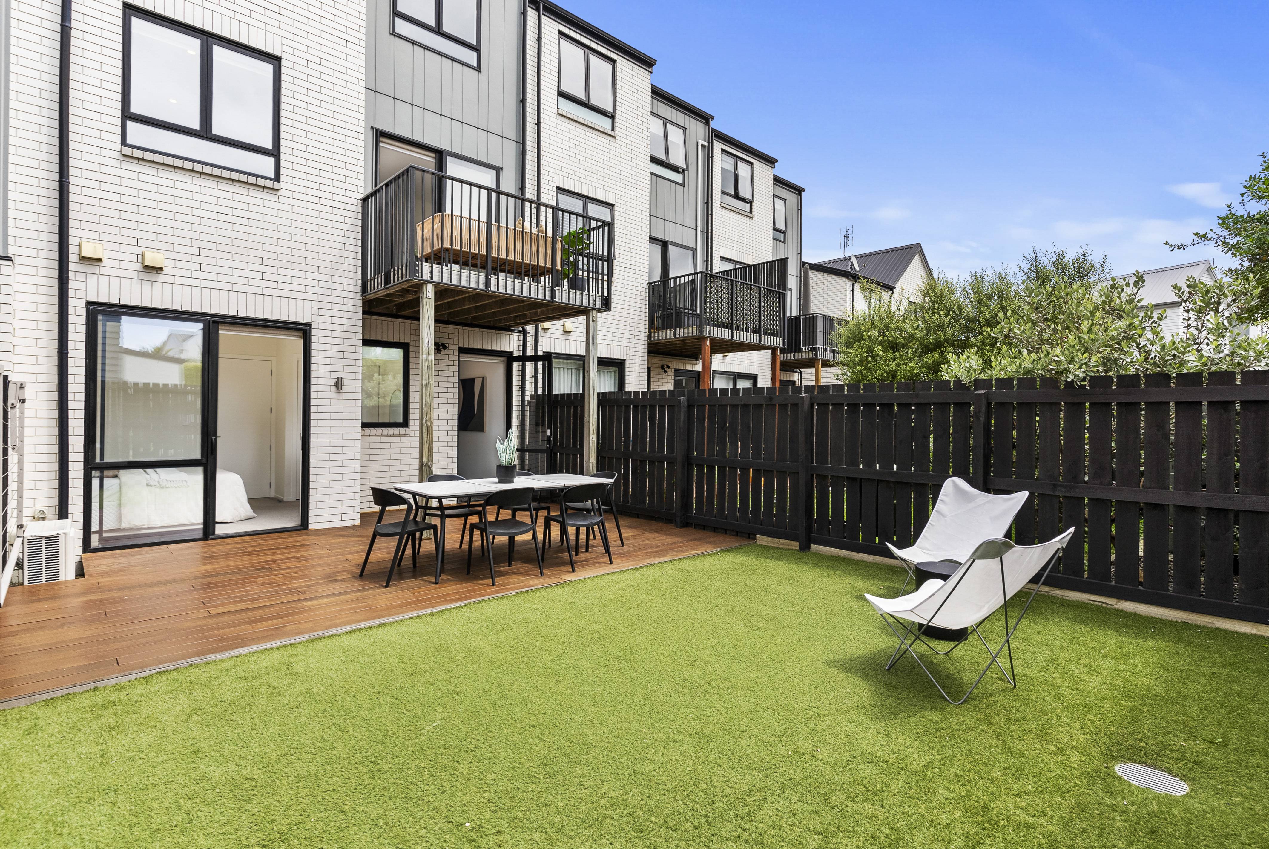 Residential  Mixed Housing Urban Zone