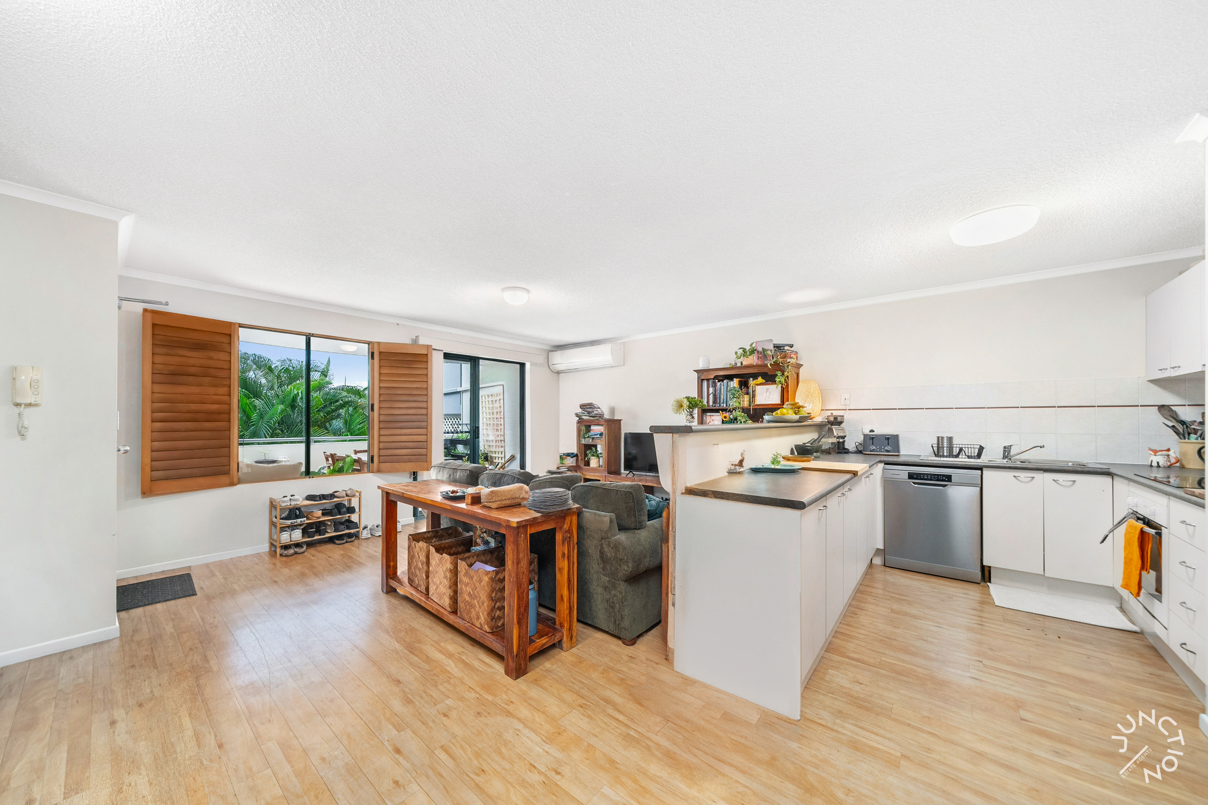UNIT 6 25 WHYTECLIFFE ST, Albion, Brisbane - Northern Region , 0 Bedrooms, 0 Bathrooms, Unit