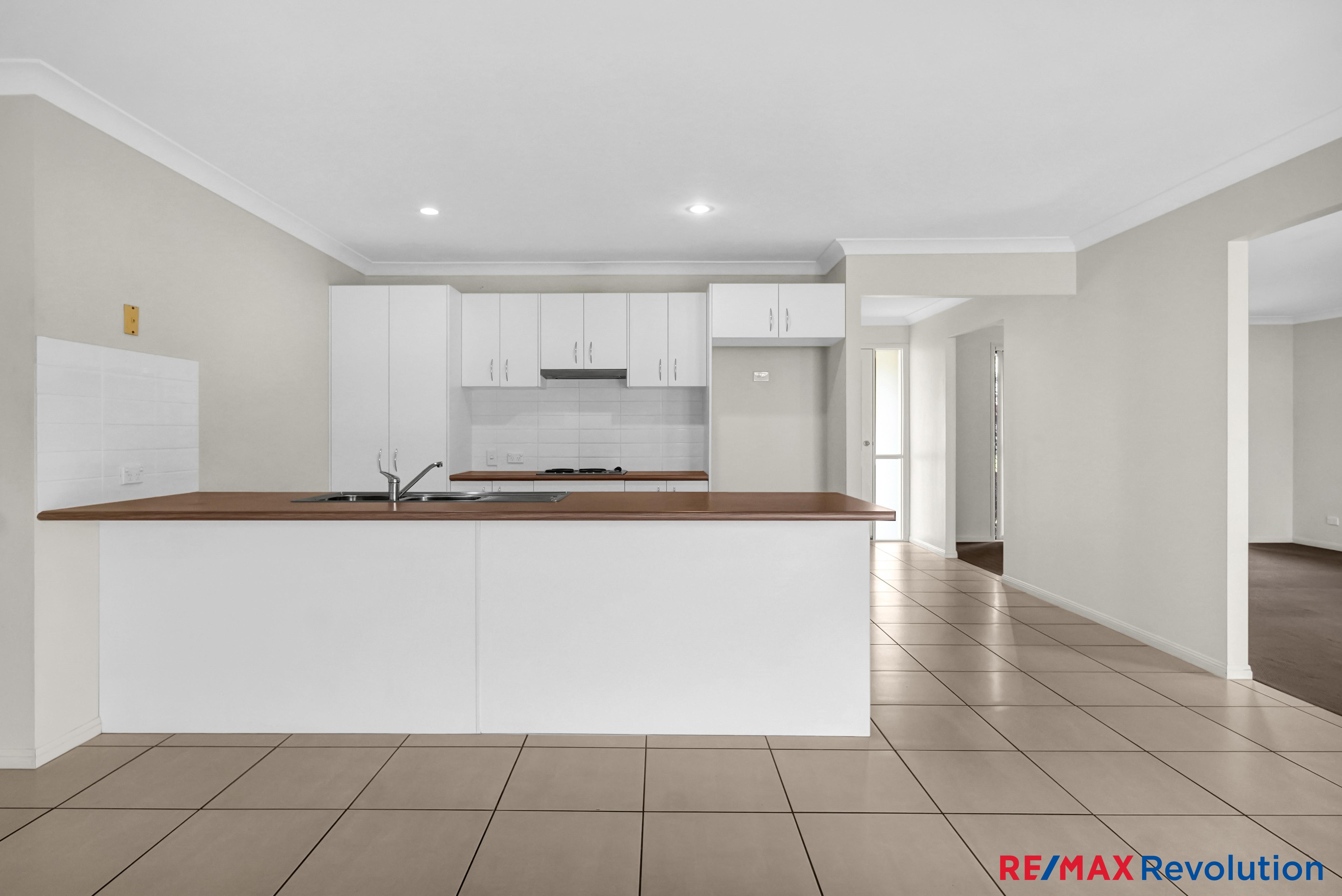 14 EDGEWARE RD, PIMPAMA QLD 4209, 0 Bedrooms, 0 Bathrooms, House