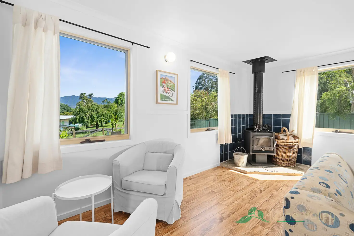 TUDOR ROSE HOMESTAY 11 HORES LANE, Tawonga, Wangaratta, 0 침실, 0 욕실, House
