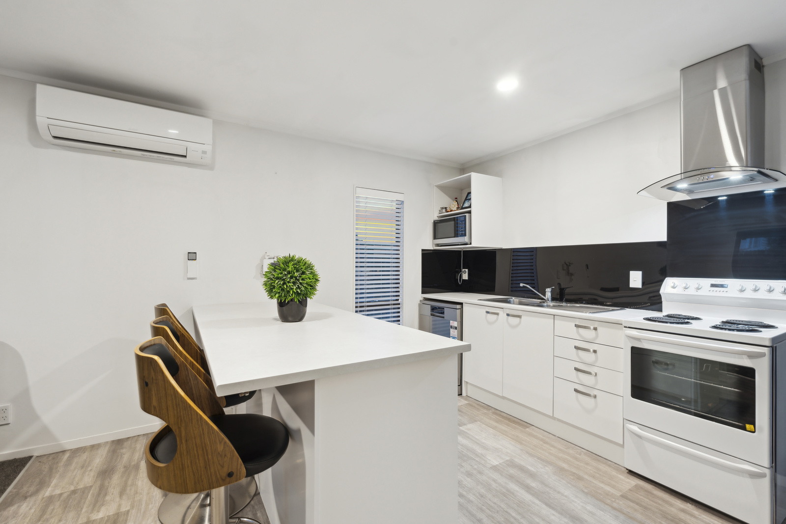 2/52 Tironui Road, Takanini, Papakura, 2 ਕਮਰੇ, 1 ਬਾਥਰੂਮ, House