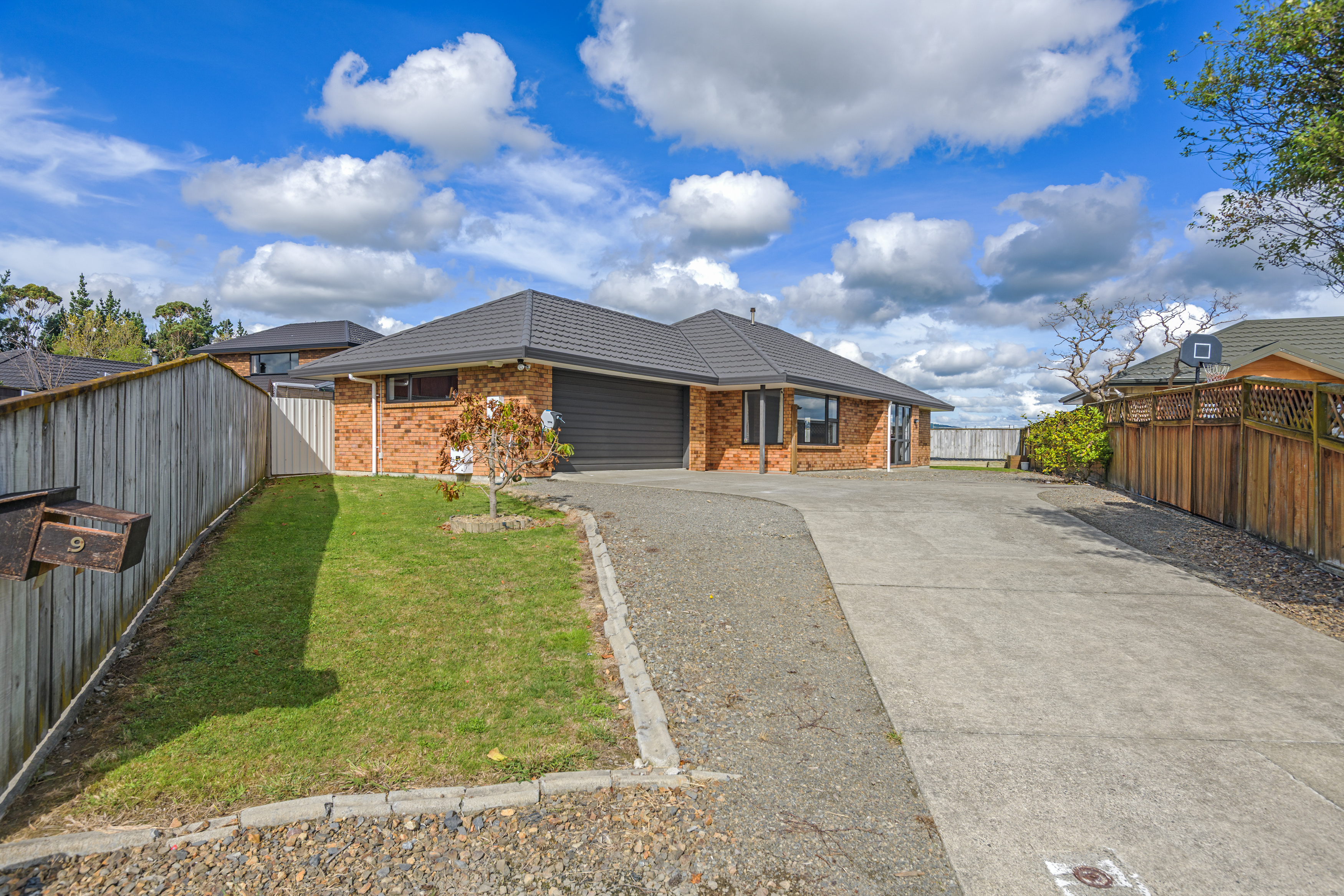 9 Alpine Grove, Kelvin Grove, Palmerston North City, 3房, 2浴, House