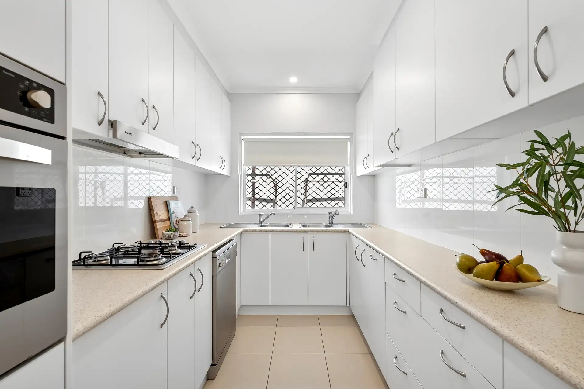 UNIT 8 56-58 GOULD ST, Frankston, Mornington Peninsula, 0 कमरे, 0 बाथरूम, Townhouse