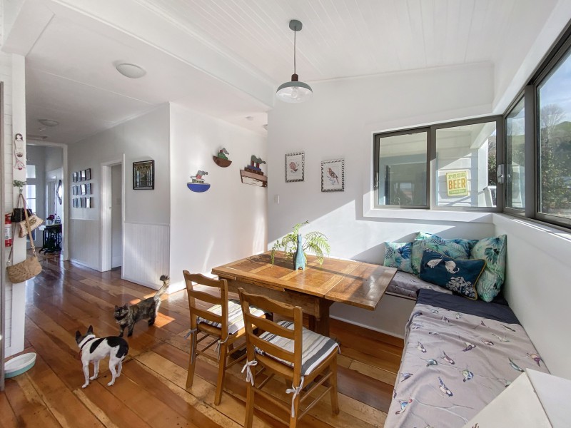 48 Kiwi Road, Taihape and Surrounds, Rangitikei, 4 Bedrooms, 1 Bathrooms